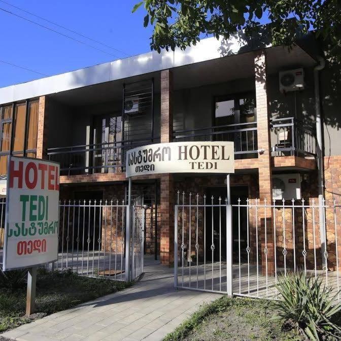Hotel Tedi Qwareli Exterior foto